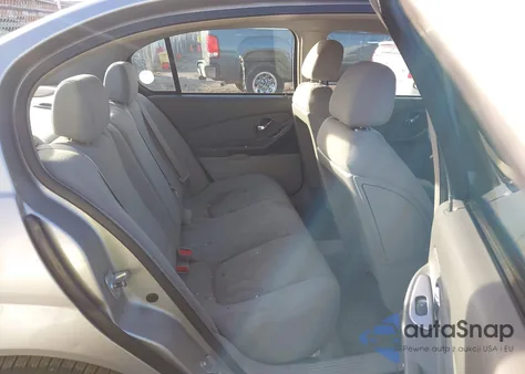 2007 Chevrolet Malibu Ls from USA, damaged, VIN 1G1ZS57F47F261558